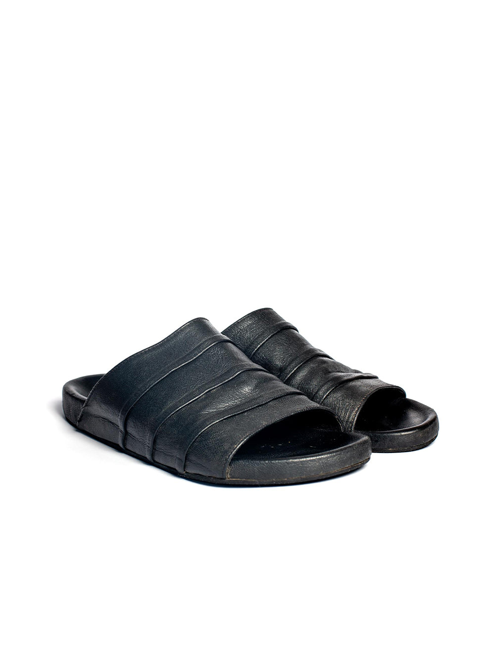 Rift Leather Slides