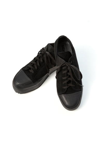 Traverse Leather Sneakers